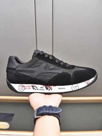 Premiata 普瑞米亚达 时尚、运动、休闲、慢跑、 普瑞米亚达意大利名品百年历史，所有工艺全手工打造，米“字一样的logo简称米字鞋。完美的融合了传统的制鞋 - 点击图像关闭