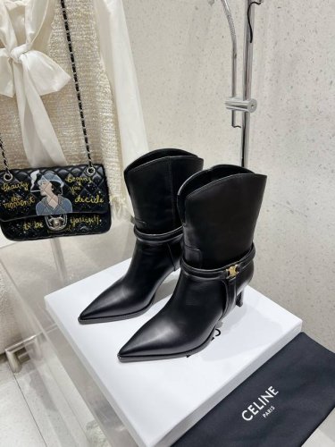 高版本celine 赛琳 秋冬爆款高跟短靴 年度人手一双的短靴靴 显瘦增高满分单品 原版购入开发 所有细节无差 原版定制材料 牛皮面牛皮内里 原版真底大底 码数