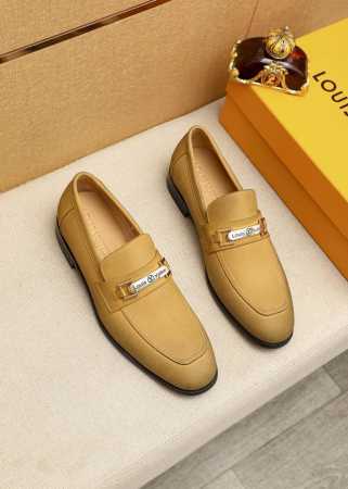 商品商标：Louis Vuitton 路易威登 休闲皮鞋 正码码数 38-44 45.46.47订制 商品材料：精选 进口头层牛皮鞋面+奢华五金扣，进口头层牛皮 - 点击图像关闭
