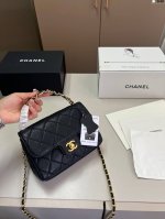 牛皮 Chanel香奈儿链条方胖子香奈儿链条荔枝方胖子经典感觉又是一款会火的包包 D-29尺寸18×11折叠盒飞机盒