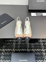 chanel~~香奈儿小香风2025新款低跟拼接女鞋尖头链条后空凉鞋，经典百搭，T台秀种草款，小红书达人打卡款，超级受棒的一款中跟凉鞋 玛丽珍复古风真的是好看又