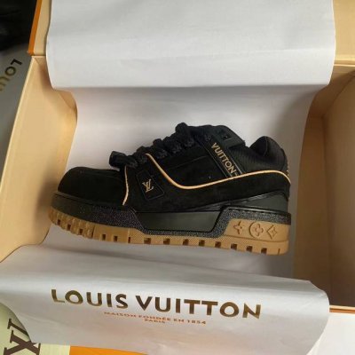 橙子出厂价p Louis Vuitton 路易威登 Lv Trainer 运动鞋 面包鞋 休闲板鞋 滑板鞋 情侣款 Diy饰扣 胖墩墩 胖嘟嘟 男女同款 鞋面：