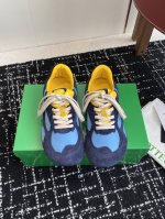 代购级女 男 Bottega Veneta Bv葆蝶家 25Ss新款 阿甘鞋 德训运动鞋 Sneaker科技尼龙和绒面打造，灵感来自复古球鞋，全新演绎经典运动鞋
