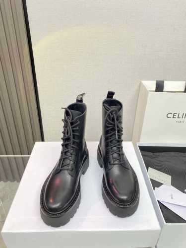 Celine 好物推荐厚底增高马丁靴 厚底短靴机车靴..热度持续升级～长期款 高版本当季深受众多网红博主热捧，完美精修鞋楦小圆头，非常到位，线条流畅版型正 ，整