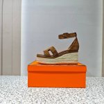 顶级Hermes 爱马仕麻绳底H凉鞋新款配色Oran凉鞋经典系列 独家原版开模，时尚又百搭 超级舒服 每个细节都做到极致 原版手掌纹 swift小牛皮 羊反绒，