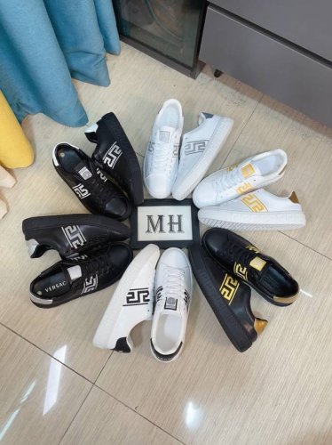 出厂价p Versace 范思哲官网最新款休闲男靴抢先上市，材料做工完整，头层牛皮鞋面真皮内里，实物拍摄，进口专用材料凸显品牌独特魅力 ，原版大底1:1高端定制