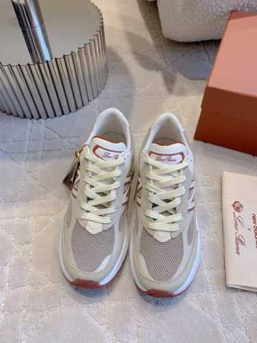 女码 男码300 Loro Pian* x New balance 联名限量版运动鞋 男女同款 简约时尚 上脚超好看 颜值拉满 脚感超级舒适 原版购入开发 顶级