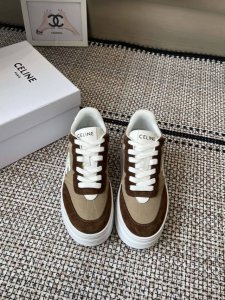 Celine 赛琳 小脏鞋 25Ss 最新 Runner Cr-03系列 系带 休闲运动鞋 新春运动小白鞋无论从楦型的轮廓隔板的拼接都让人耳目一新、前后品牌Lo