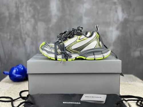 現貨 独家版本 九代 最新爆款3Xl Sneaker系列 情侣款 休闲 老爹鞋 运动鞋 原版购入开发 做货 3Xl Sneaker 整体鞋型汲取了 Tra和 R