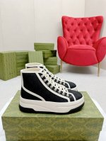 橙子出厂价p Gucci 古驰 经典刺绣Gg高帮老花厚底帆布鞋 休闲鞋板鞋 情侣款 重工刺绣追求极致 增高上脚舒适 底轻！ 面料：特定双G刺绣印花条纹提花织法帆