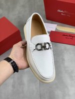 工厂p价p 实价 水染牛里 Salvatore Ferragamo 菲拉格慕 男士最新款休闲商务皮鞋 同步上市 面料采用专用进口原版荔枝纹小牛皮 内里采用进口水
