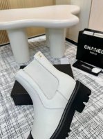 矮 高360顶级版本 Chanel香奈儿 2024专柜顶级厚底骑士靴 这款经典设计；不平凡的拥入了多种配色元素 多元化混搭非常好看百搭，上脚非常轻巧 舒适超级秀