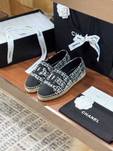 chane* 春季新品 Espadrilles 渔夫鞋 小香经典版型 独家代购原版一比一品质 Hk海港城原版购入全程直播 原版一比一开发 绝对放心卖 小香风编制