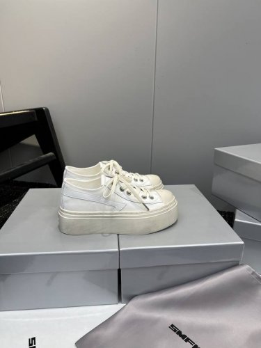 橙子出厂价p smfk新款流星大头脏脏鞋3.0 做旧厚底休闲鞋 十字花帆布鞋 5Cm增高小个子穿起来也很显线条 百搭的极简暗黑风潮 新作继承了诸多品牌制胜的流行