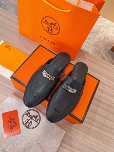p直销 女鞋 女装 女鞋工厂P 产品Hermes爱马仕新款真正的手工鞋，纯手工打造，必须收藏的单品！度假搭配神器！我们对精品的追求永远只要最好！不要将就！舒适及