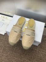 工厂P价P P300 Dior Granville 拼色渔夫女鞋 迪奥2025 春夏平底百搭懒人穆勒拖鞋 全新刺绣 Oblique 图案鞋面 彰显标志性风范 市
