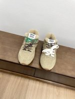 代购级24ss 秋冬季新款 Miu Miu X New Balanc*e联名走秀款休闲运动鞋毛鞋 超级无敌大热门无论你如何穿搭请都不要放过这一双530系列的运动