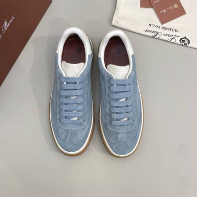 售 价: 商品商标：Lp* 诺悠翩雅* 低帮休闲鞋 正码码数: 38-44 可订做45 商品材料：鞋面进口磨砂皮，羊皮内里，原版大底。 编 号：661