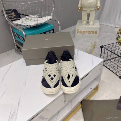 男10 rickowens 欧文斯疯狂绑带鞋 麂皮黑色 年度 鞋王 区分市面所有版本 纯手工打造纯原 非流水化作业的产物 尊崇欧文斯的理念 每一只都是独一无二