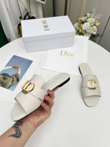 dior春夏 新款 6色任选 码数35-42 橡胶底 真皮底
