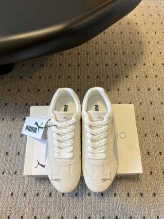 顶级版本 Puma X Openyy 联名运动鞋 复古米色 樱花粉色 我真的好推荐啊！！姐妹们今年复古风真的好火的 看到这Pumaxopenyy米色这设计这复古 - 点击图像关闭