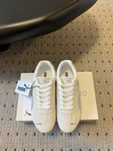 顶级版本 Puma X Openyy 联名运动鞋 复古米色 樱花粉色 我真的好推荐啊！！姐妹们今年复古风真的好火的 看到这Pumaxopenyy米色这设计这复古