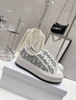 p直销 女鞋 女装 女鞋 女装 迪奥系列、 Dior迪奥Walk'n系列 老花 刺绣 厚底帆布鞋 休闲运动鞋 原版购入开发 做货 这款 Walk'n'dior
