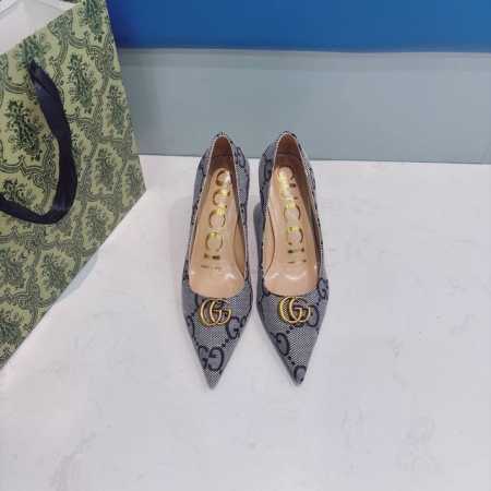 出厂：140 Gucci新品，大G布面料搭配经典Gucci扣作为品牌的标志性象征，标识元素以新颖别致的方式不断为单品带来更多新意，每一个标识都蕴含品牌特有的历史 - 点击图像关闭