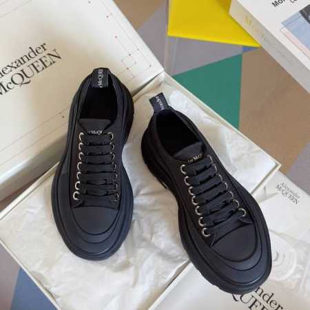 实价 顶级版本：情侣款+飞机盒ALEXANDER MCQUEEN 亚历山大 麦昆 Tread Slick系列 厚底 系带 帆布鞋 情侣款 休闲 运动鞋原版购入开 - 点击图像关闭