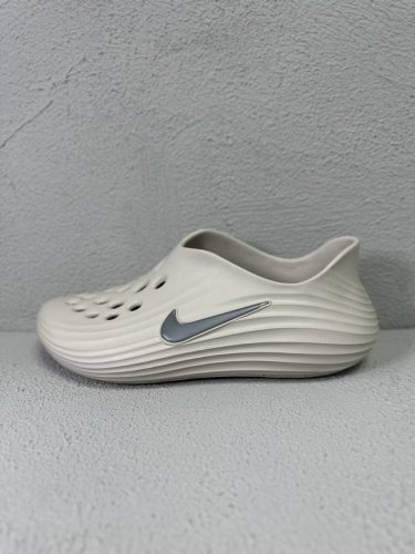 nike Reactx Rejuven8 Light Orewood Brown 舒适百搭 洞洞鞋 男女同款 浅金棕 Size：36.5 38 39 40 41