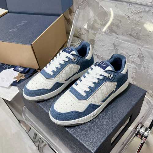 470 顶级版本经典B27系列Dior 迪奥休闲运动板鞋 入秋首选 潮人必备人手一双毫不夸张 #Dior欧式穿搭N多网红打卡，低饱和色调超百搭 极简风让人很难不