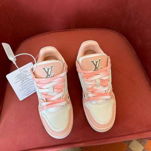 代购级别 2024 Louis Vuitton LV Trainer！#54系列 运动鞋欧洲代购1W 购入！ 爆拆开发 大底和面料私模 ，完美调整至原版一致较果
