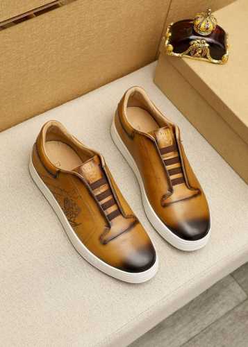 Berluti 伯尔鲁帝 爆款休闲鞋顶端品牌奢侈顶级～质量 。最新時尚休闲鞋..鞋面選用原版头层牛皮鞋面， 水染牛皮内里 原版大底，上脚轻巧舒适，实物拍摄實物更