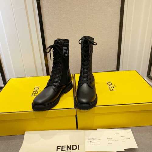 绑带短靴 Fendi芬迪Rockoko超显瘦款FF马丁靴 顶级品质！各路明星网红同款！ 鞋面：弹力飞织袜筒 进口超软羊皮 牛皮内里 原版耐磨绒大底、舒适轻便！
