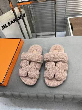 出厂 Hermes爱马仕lH魔术贴毛毛拖鞋 泰迪熊毛拖毛茸茸拖鞋女 官网同步H泰迪毛拖 羊羔毛 码数：35-39码 40码定制不退换 - 点击图像关闭