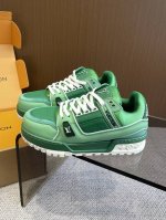 610代购级 官网同步发货全套包装 Louis Vuitton 走秀款胖丁Trainer 面包鞋 情侣款 胖Trainer打破颜色的单一变化 胖乎乎的超可爱有趣