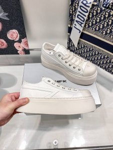 橙子出厂价p smfk新款流星大头脏脏鞋3.0 做旧厚底休闲鞋 十字花帆布鞋 5Cm增高小个子穿起来也很显线条 百搭的极简暗黑风潮 新作继承了诸多品牌制胜的流行