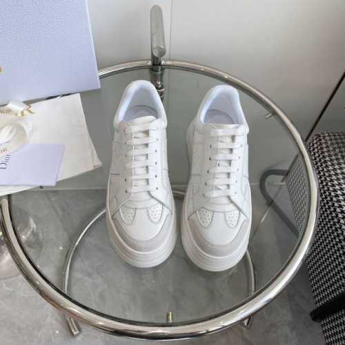 男女同款 Dior 迪奥2024新品Star幸运星情侣松糕厚底休闲运动鞋 顶级品质 这款 Dior Star 运动鞋是二零二四秋季新品，以时髦风格丰富经典系列。