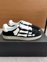 AMIRI 埃米尔 25ss秋冬季新款 骨头鞋 情侣款休闲 运动鞋 板鞋 原版购入开发Amiri的品牌字母和 MA标识出现在鞋身侧面面料 进口牛皮 牛反绒 内里