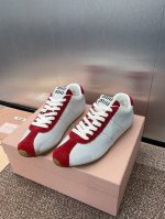 工厂价 Miumiu 2024高定系列走秀新款系带休闲运动女鞋 缪缪明星同款字母logo圆头拼色阿甘跑鞋材质:鞋面进口小牛皮 进口羊猄皮+水染羊皮内里+原版开模