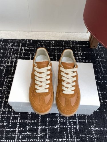 代购级 Maisonmargiela Mm6 马吉拉 情侣款 喷墨 涂鸦 帆布 德训鞋 休闲 运动鞋 原版购入开发 做货 鬼才设计师品牌，一个轻奢品牌 这一款德