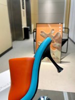 JW Anderson ] [ ]2024新款皮质玛丽珍高跟鞋已上线 ISN博主都在入手的Bumper 全新系列鞋履前卫蔓延、撞色圆形边饰为经典注入摩登基因 、