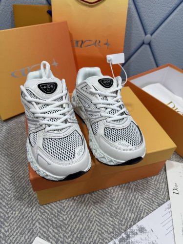 顶级品质 Dior X Levis Hamilton 早春休闲运动 跑步鞋 老爹鞋 明星款主推爆品 汉密尔顿Xdior胶囊系列 F1赛车7冠王Lewis Ham