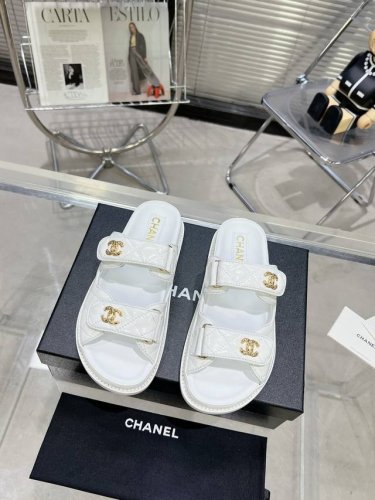 橙子出厂价p chanel 香奈儿春夏新款 菱格魔术贴半拖 沙滩拖鞋 厚底凉鞋 码数 35-42