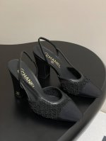 顶级品质 2025早春最新配色超火的蕾丝网纱面Chanel小香经典后空凉鞋平底 高跟 Sling-Back于1957年问世,之后Two-Tone设计成为Chan