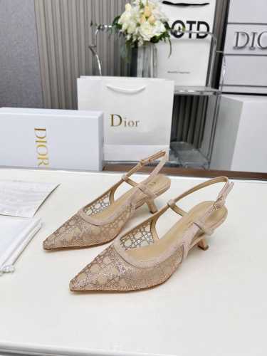 橡胶底 真皮底 迪奥 Dior 烫钻高跟鞋2025春夏最新提花烫钻图案凉鞋款. 原版购入. 特订材料. 一比一零差距复刻！材质：原版订制网面烫钻面+顶级羊皮内里