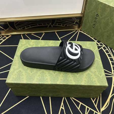 古奇 Gucci 男士春夏拖鞋专柜同步 标志图形高品质工艺，鞋底：原厂特供原版底，独家活动成型底超级舒适，原厂跟单货， 码数女码35-40。男38-46 - 点击图像关闭