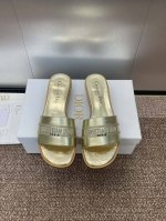 工厂价 迪奥 Dior 2025 春夏新款 DWAY 平底一字拖拼色女鞋 CD字母logo立体刺绣圆柱跟凉鞋 方头粗跟果冻色露趾拖鞋 原版开发市面顶级版本材质: