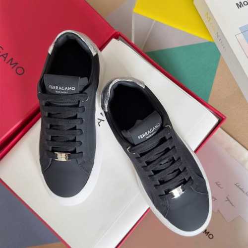 顶级版本：女款 Ferragamo菲拉格慕 最新Vara系列 厚底 铭牌 休闲 运动鞋 原版购入开发 做货 Ferragamo新款休闲鞋线条简约，灵感源自九十年