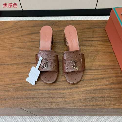 Loro Piana 驼鸟纹中跟拖鞋。鞋面驼鸟纹牛皮，羊皮内里及垫脚。真皮中底，真皮包跟。进口真皮大底。跟高8cm码数：34-42 34、40、41、42定制不